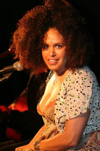 Christine Anu: Christine Anu