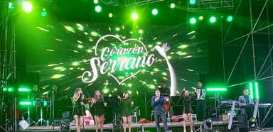 Corazón Serrano: Corazón Serrano durante una presentación en Chocope, La Libertad (13 de Noviembre de 2022).