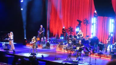 The Corrs: The Corrs live at the NEC Arena, Birmingham 14th November 2024 Talk on Corners Tour 2024 An excellent run through their back catalogue despite Andrea being a