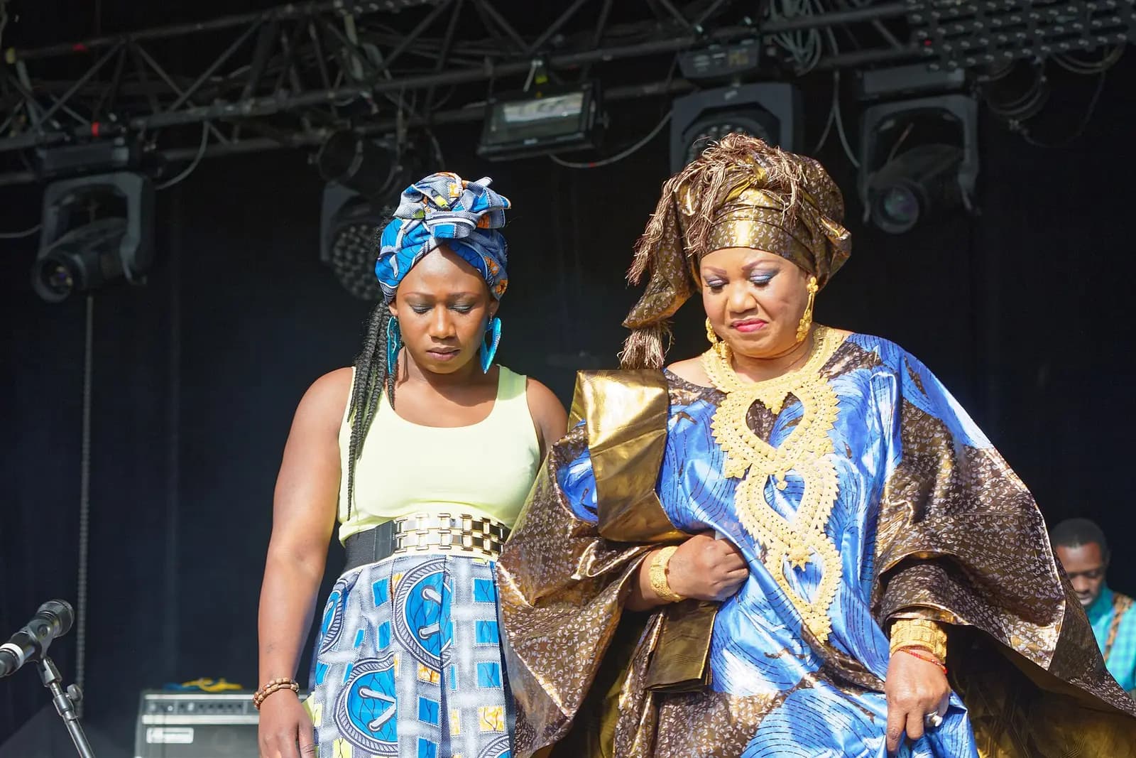 Mali: Les Amazones d'Afrique en concert sur la scène Landaoudec lors du festival du Bout du Monde 2016 à Crozon dans le Finistère (France).