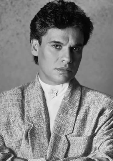 Juan Gabriel: Mexican singer Juan Gabriel in 1985.