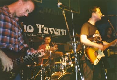 The Chills: Jericho Tavern, Oxford,1989 Oxford Gig photos 1989-90. Includes Ride, Carter, the Shamen, Mega City Four Neate photos facebook page. More neate photos.