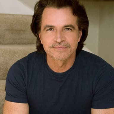 Yanni: Public domain press photo.