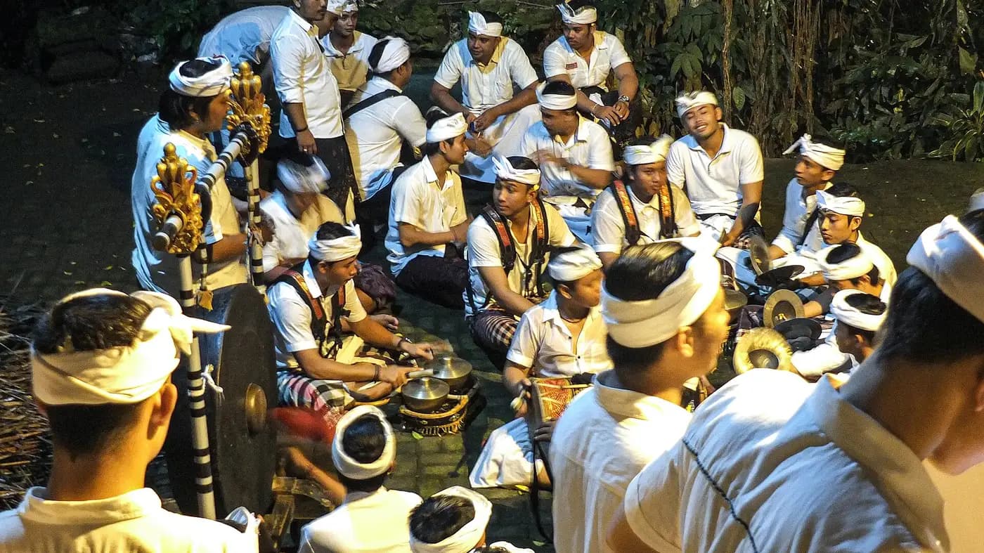 Indonesia: during a ceremony in campuhan temple, Ubud/Bali, the gamela players are having a break
